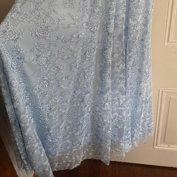 Prom Dress - Picture 5 of 9